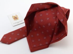 Seven fold tie