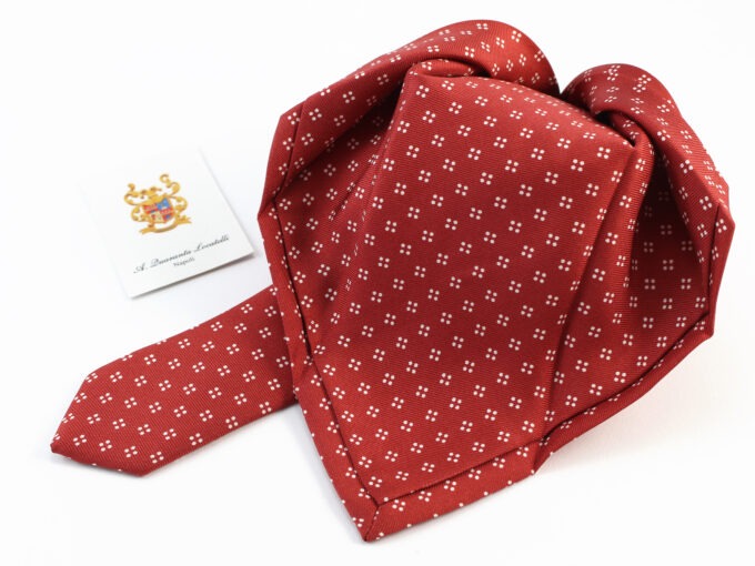 Seven fold tie