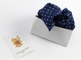 Silk pocket handkerchief 